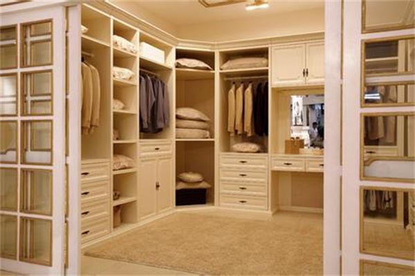 衣柜企業(yè)也應(yīng)傳承“工匠精神”