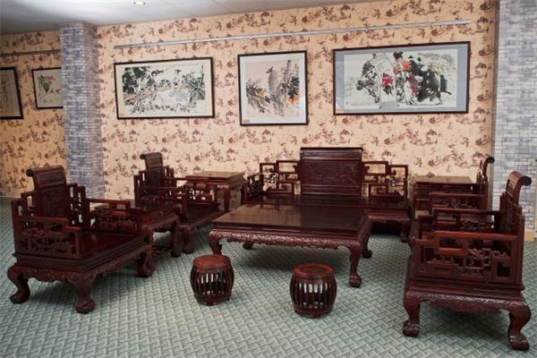 選購(gòu)木家居要問(wèn)清主要材質(zhì)及工藝情況