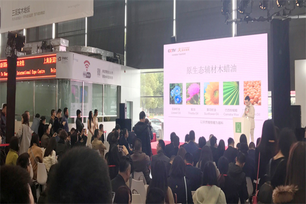 破解地板供需迷局：不賣產品，賣樂趣