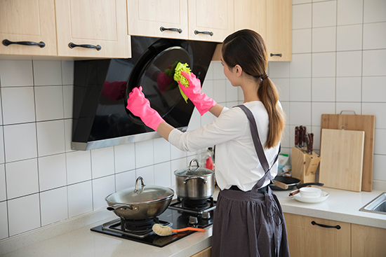 過完年該清潔一下你的油煙機了